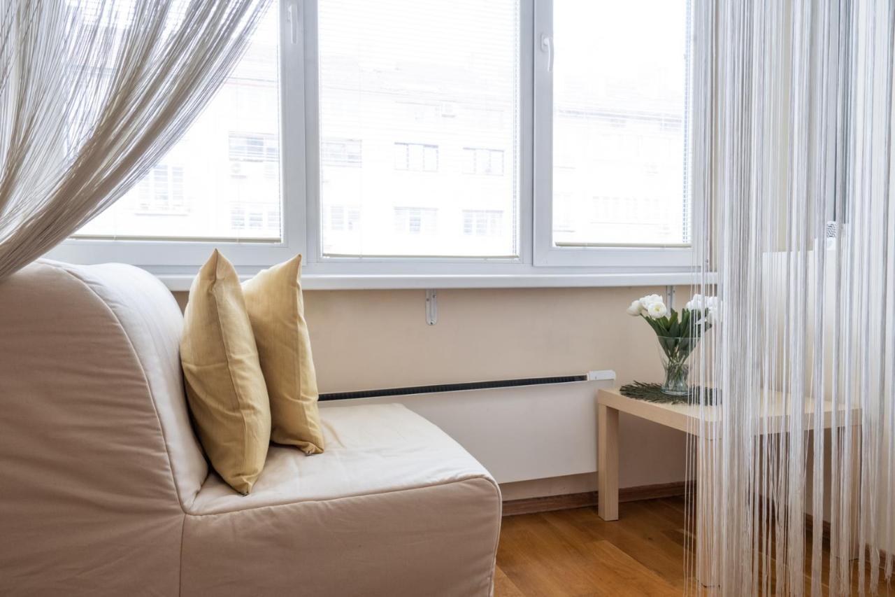 Apartemen Day And Night Sofia